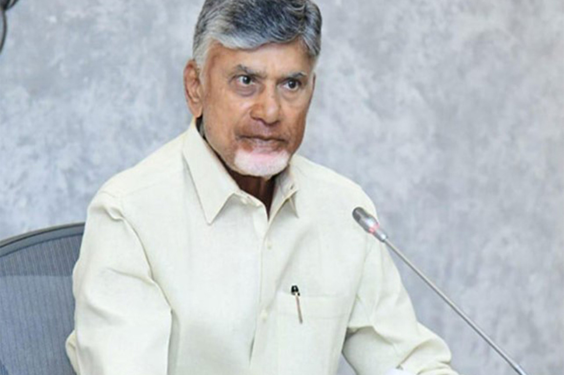 Andhra Pradesh: CM Chandrababu Naidu reviews heatwave preparedness; directs relief measures