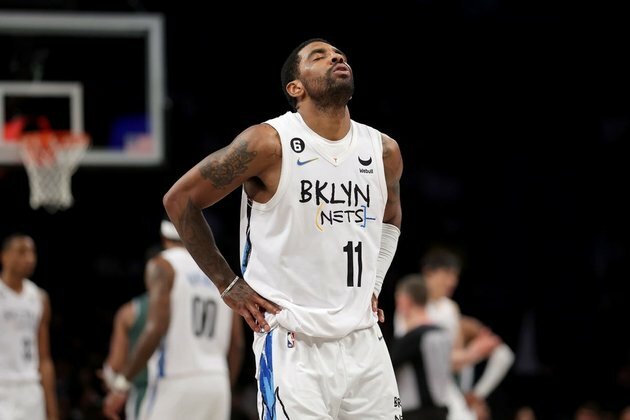 Report: Kyrie Irving requests trade from Nets