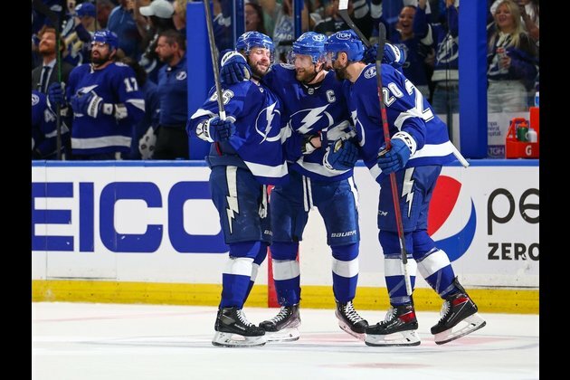Lightning go for series sweep over NHL-best Panthers