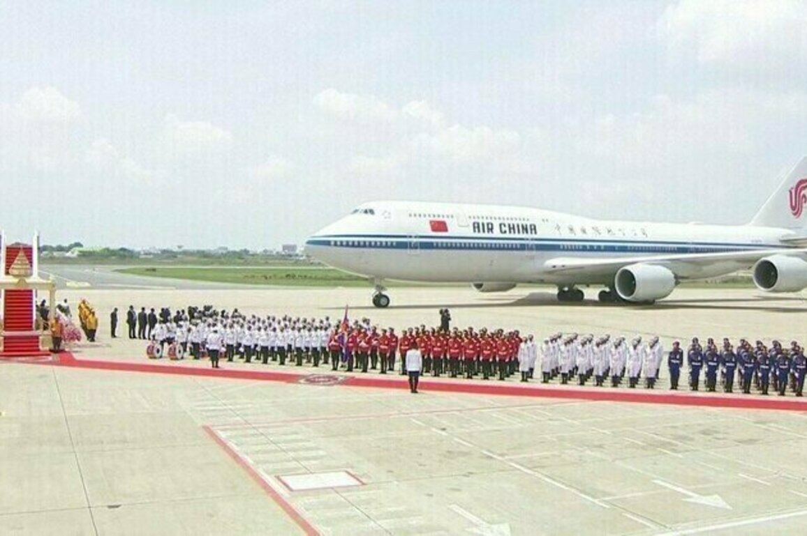 Xi's Cambodia visit: Friendship based on trust and shared development