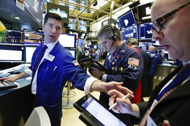 U.S. stocks finish little changed Thursday on inflation scare