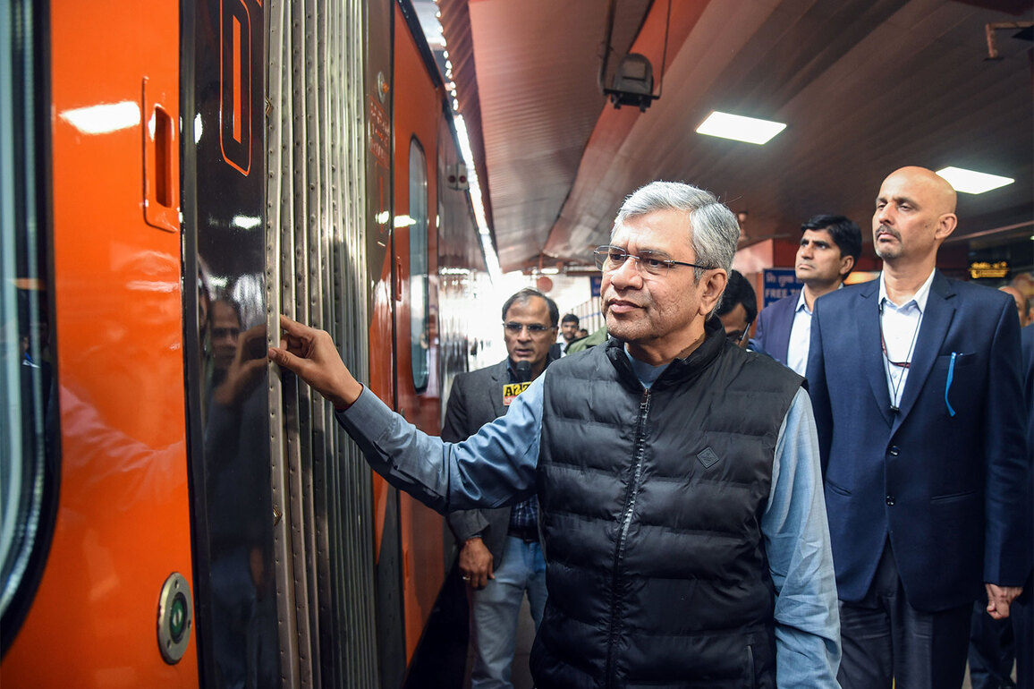 PM Modi is giving West Bengal gift of over one dozen new trains: Ashwini Vaishnaw