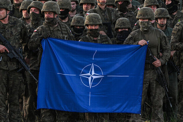 Moscow warns West against military intervention in Ukraine