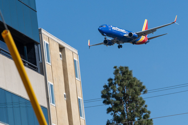 Ground stop delays morning flights at San Diego International Airport