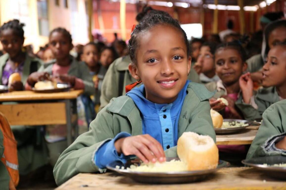 (Hello Africa) China-backed Smiling Children Program brings hope to Ethiopian students