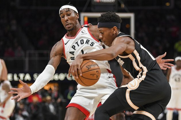 Raptors hold off Hawks' rally