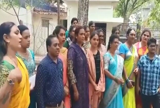 Hyderabad: Transgenders stage protest, demand inclusion of transgender category in official website for TSLPRB jobs