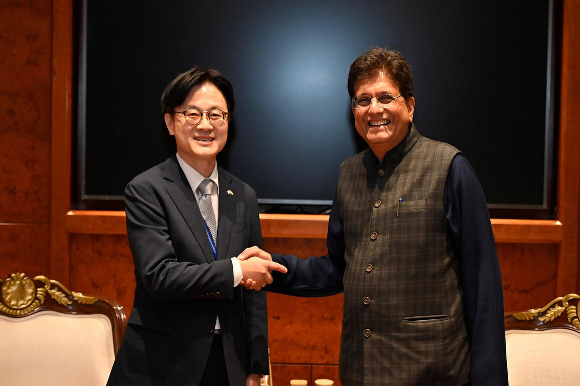 Piyush Goyal, South Korea minister discuss partnership to create more balanced trade relationship, investment by Korean companies