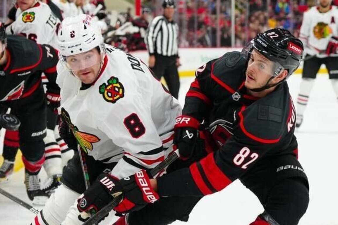 Goals hard to come by as Blackhawks prepare for Hurricanes