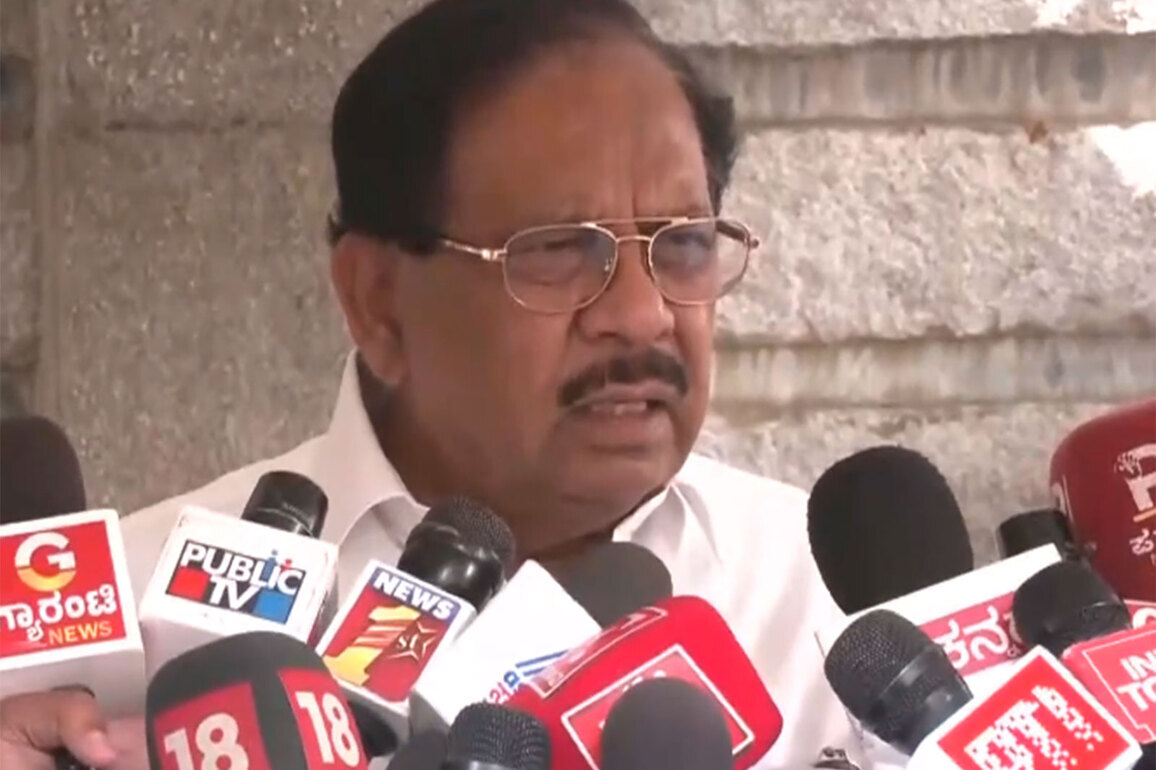Karnataka Minister G Parameshwara calls meeting with BK Hariprasad a 'courtesy call', denies leadership talks