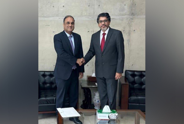 Bangladesh, Pakistan officials hold meetings to discuss bilateral ties