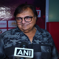 Rakesh Bedi calls Dhurandhar's success "inspirational", urges filmmakers to think "out of box"