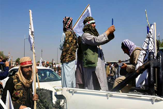 Pakistan urges US to reclaim abandoned weapons left in Afghanistan, citing rising insurgent threats