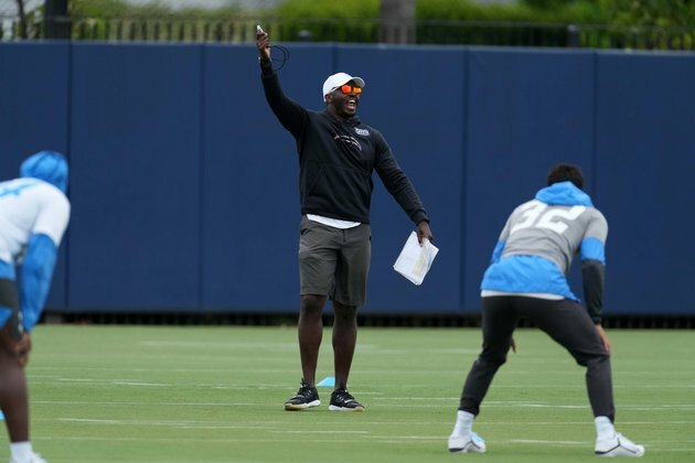 Chargers fire ST coach Derius Swinton II