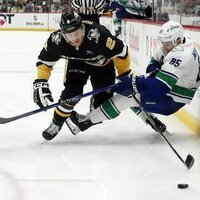 Longtime Penguins D Chad Ruhwedel announces retirement
