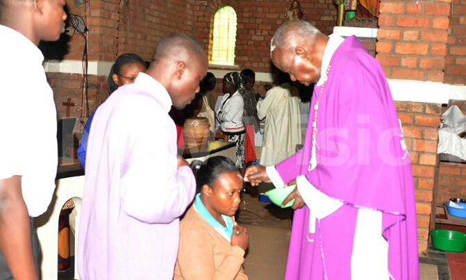 Christians mark beginning of Lent Christians mark beginning of Lent