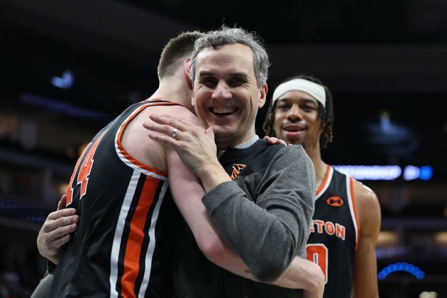 NCAA Tournament roundup: Princeton, Furman pull off upsets