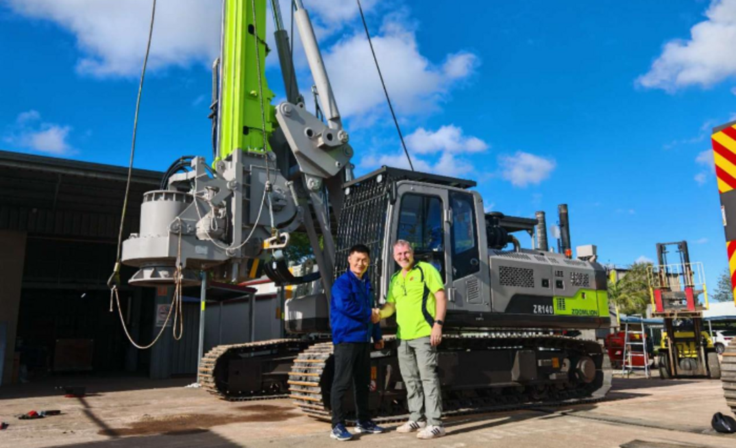 After a factory visit, an Australian client ordered a ZR140 rotary drilling rig from Chinese manufacturer Zoomlion