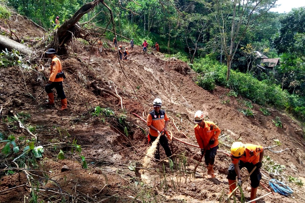 INDONESIA-SUKABUMI-LANDSLIDE-AFTERMATH