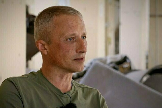 A Soldiers Video Diary Captures Harrowing Siege In Donbas