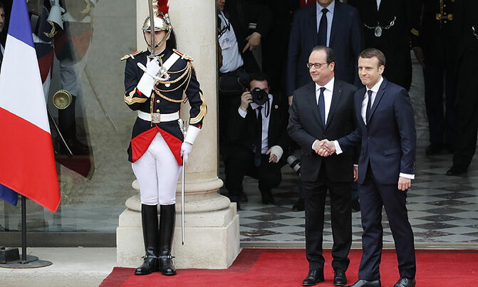 Macron, 39, takes office as French president Macron, 39, takes office as French president