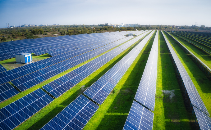 UK sets new solar generation record