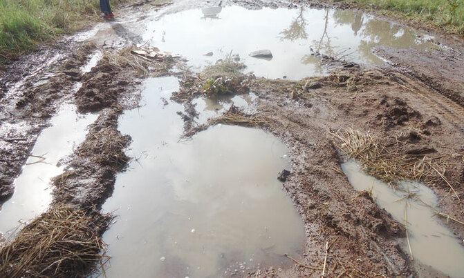 Bad road killing trade in Katakwi Bad road killing trade in Katakwi
