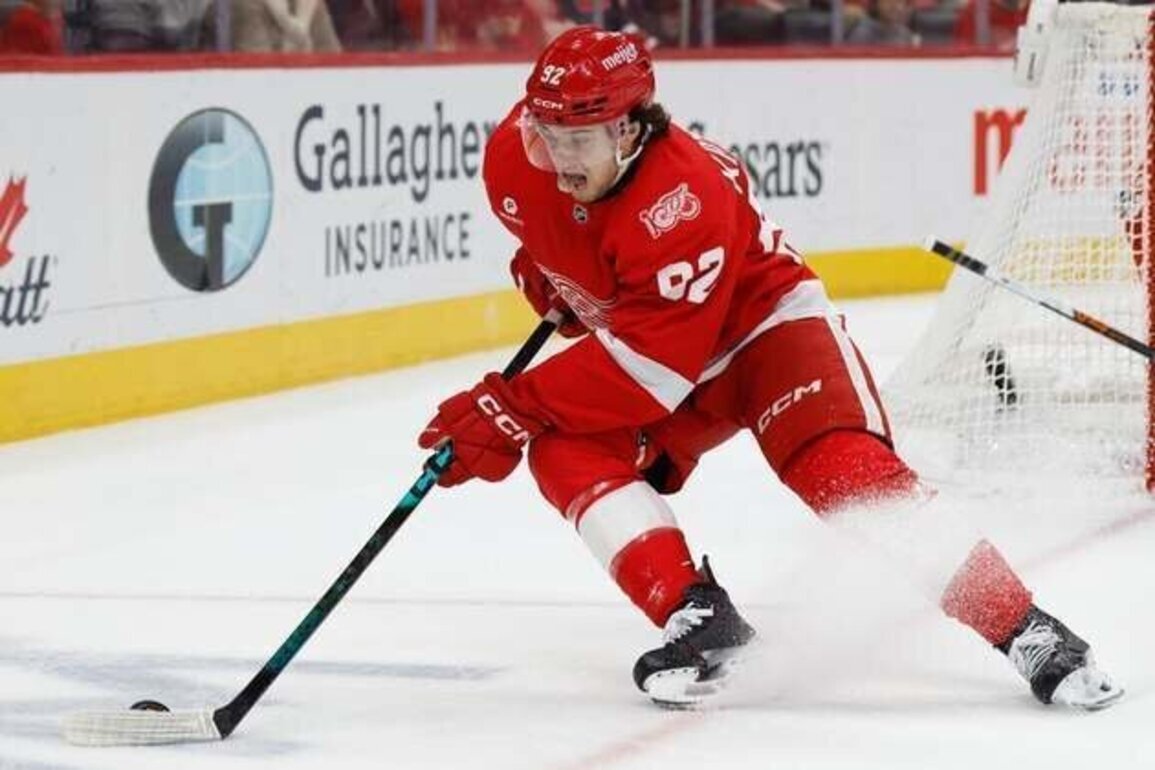 Red Wings aim to bolster playoff hopes in home finale vs. Devils