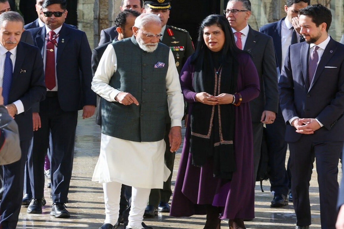 PM Modi visits Jordan Museum with Crown Prince Al Hussein Bin Abdullah II