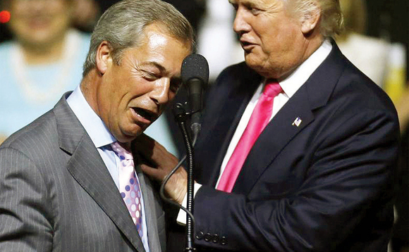 Farage (ku kkono) ne Trump. Farage (ku kkono) ne Trump.