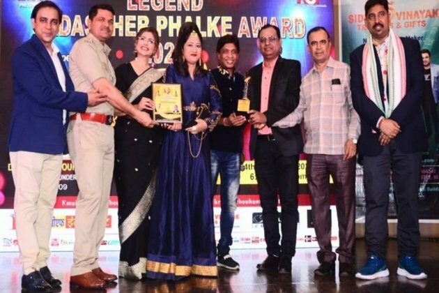 Indore's young social worker Dr Rajib Pal honored with Legend Dadasaheb Phalke Award 2022 for the film Atma-Nirbhar Bharat