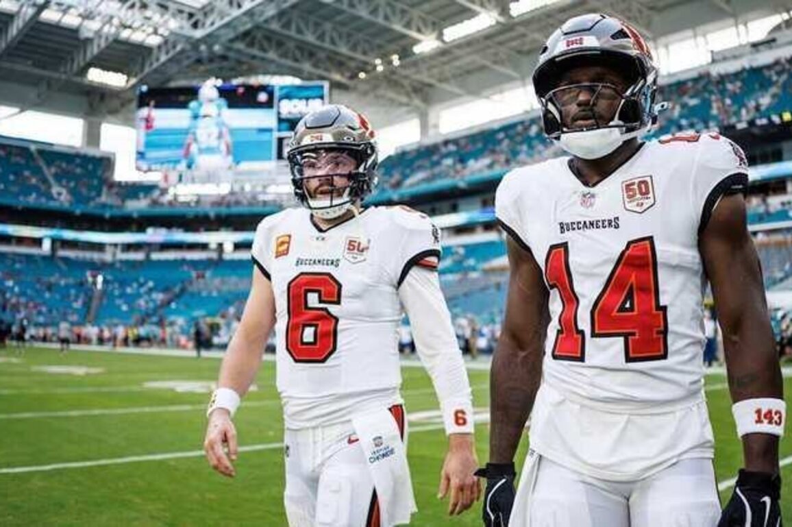 Bucs' Release Week 18 Depth Chart: Chris Godwin Leads the Way