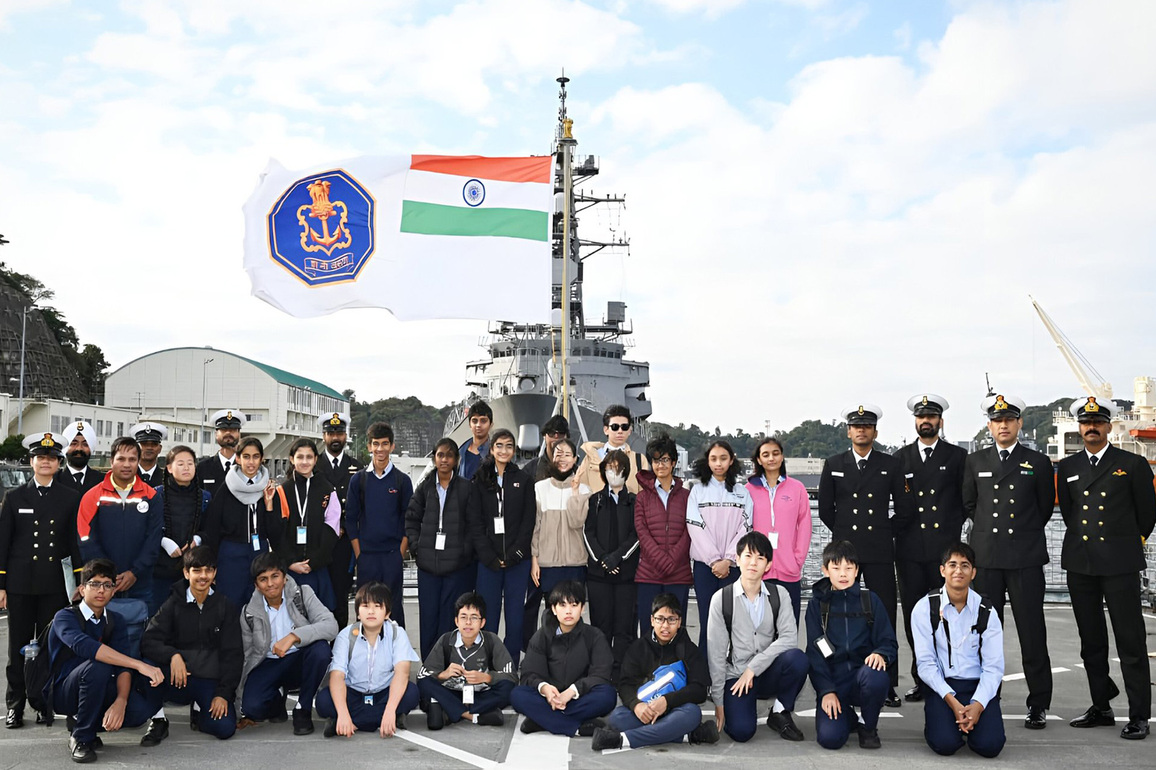 Japanese school children visit INS Sahyadri and witness India's rich maritime heritage, cutting-edge indigenous capabilities