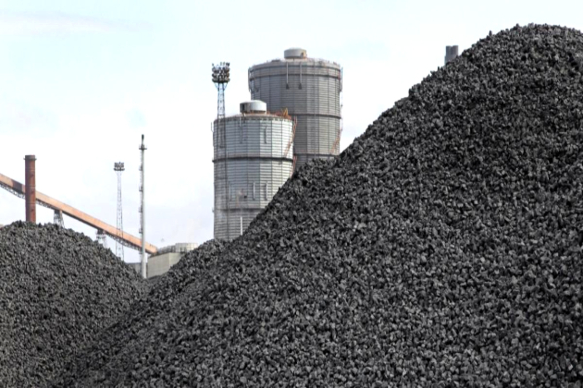 Asia boosts coal use as war disrupts LNG supply routes