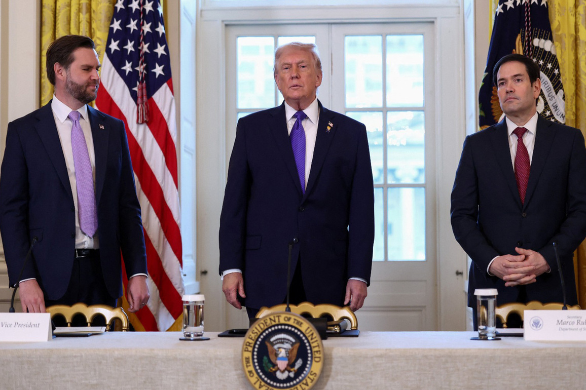 'You're dealing with us directly, not Venezuela', Trump tells global oil and gas execs