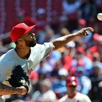 Cristopher Sanchez baffles Giants, helps Phillies win