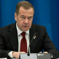 Trumps tariffs will turn EU economy into decaying corpse  Medvedev