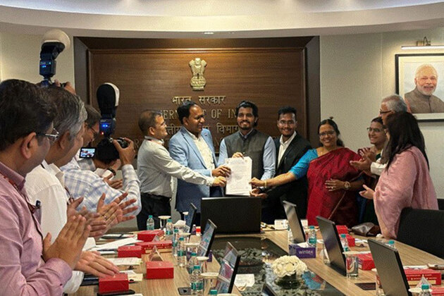 DFS launches 'Bharat Maritime Insurance Pool' of USD 1.5 billion, with a sovereign guarantee of Rs 12,980 cr amid Middle East tensions