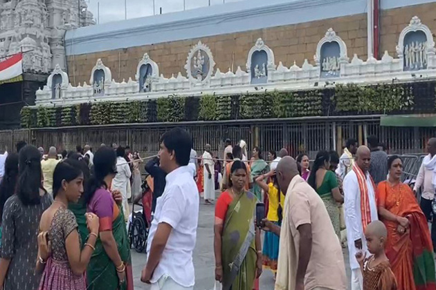 Thousands of Devotees wait in long queue for darshan including officials of Lord Sri Venkateswara at Tirumala