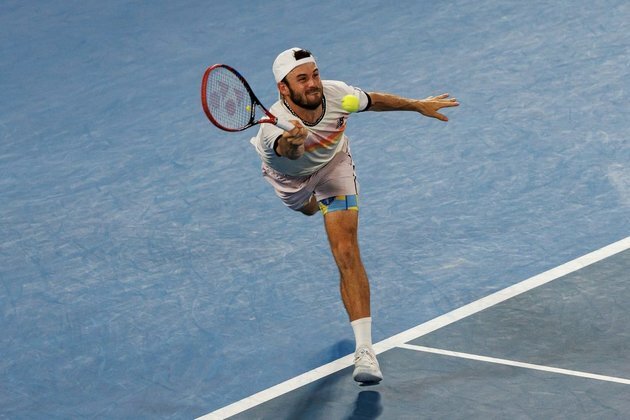U.S. grabs 2-0 lead in Davis Cup at Uzbekistan