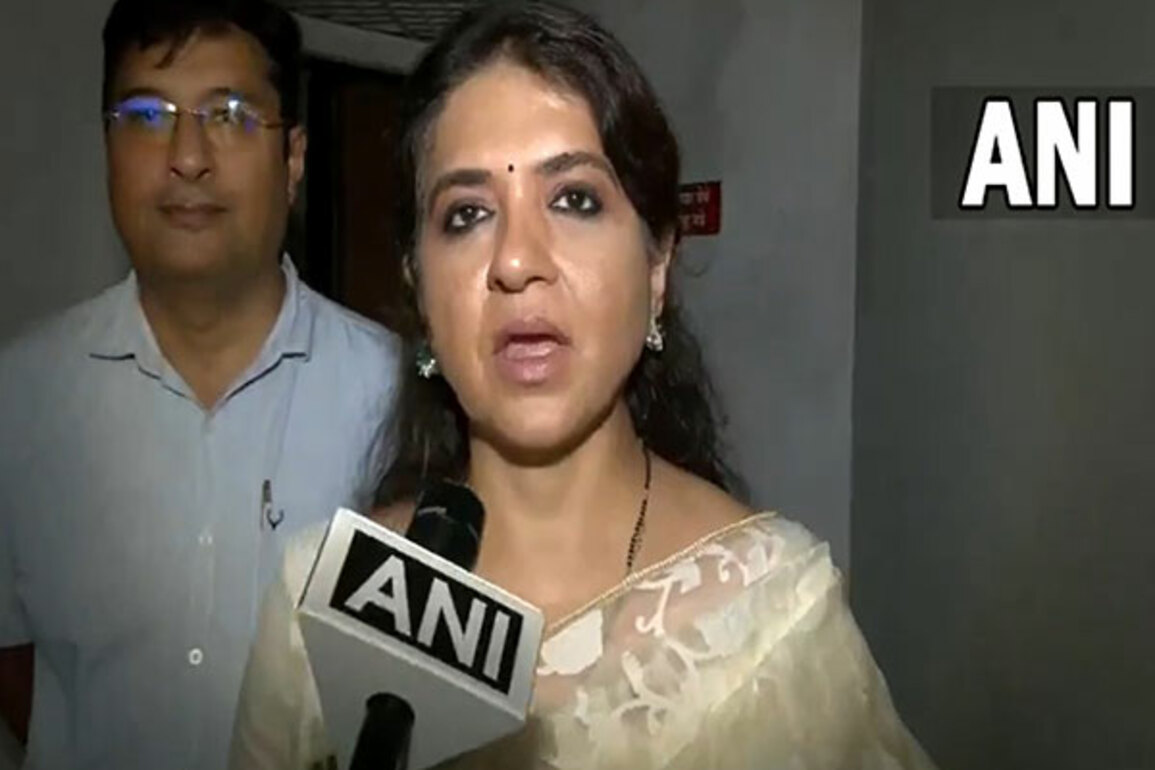"Lack of knowledge of electoral process": Shaina NC hits out at Rahul Gandhi