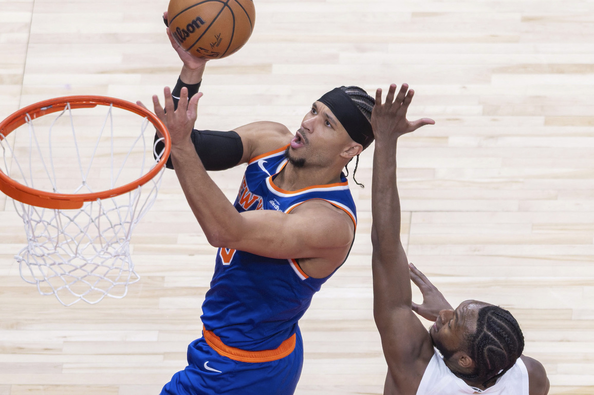 (SP)CANADA-TORONTO-BASKETBALL-NBA-RAPTORS VS KNICKS