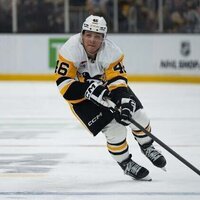 Penguins sign F Blake Lizotte to 3-year extension