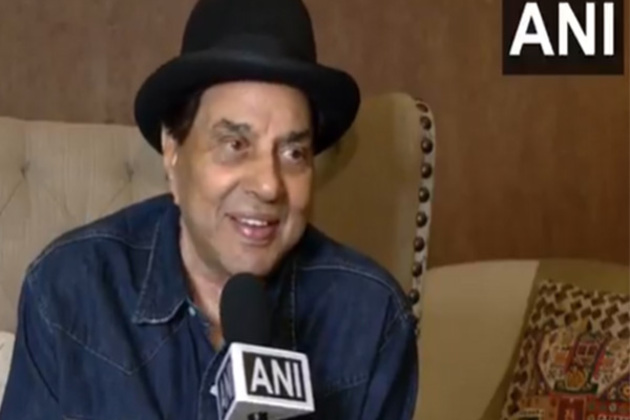 "I can't live without camera...": Dharmendra on his return to films