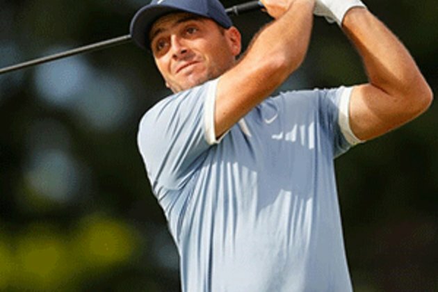 Molinari seizes Masters lead, Woods, Finau 2 back