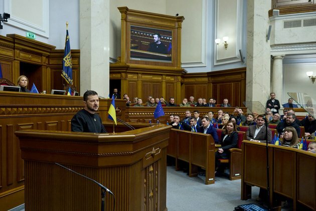 Kiev fires multiple officials amid corruption scandals