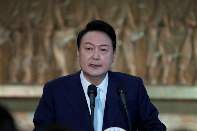 South Korea&#039;s New Leader Offers Support if North Denuclearizes