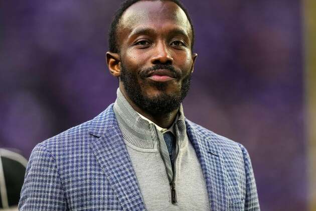 Vikings sign GM Kwesi Adofo-Mensah to contract extension