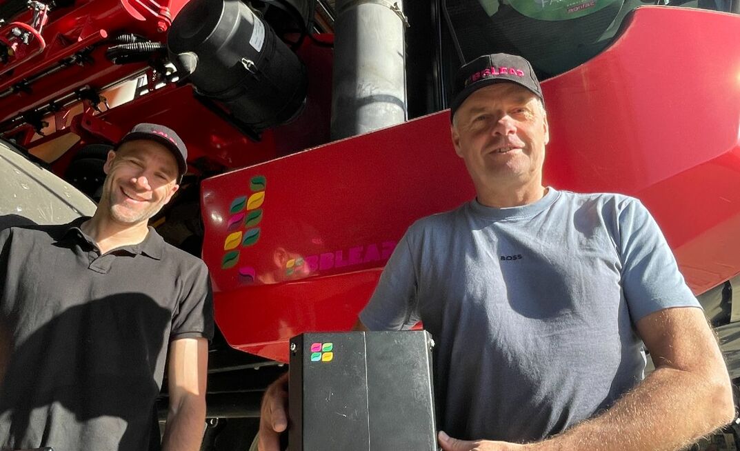 BBLeap’s Peter Millenaar (right) and Lud Uitdewilligen in Dimboola, Victoria, to install the first BBLeap spraying system.  