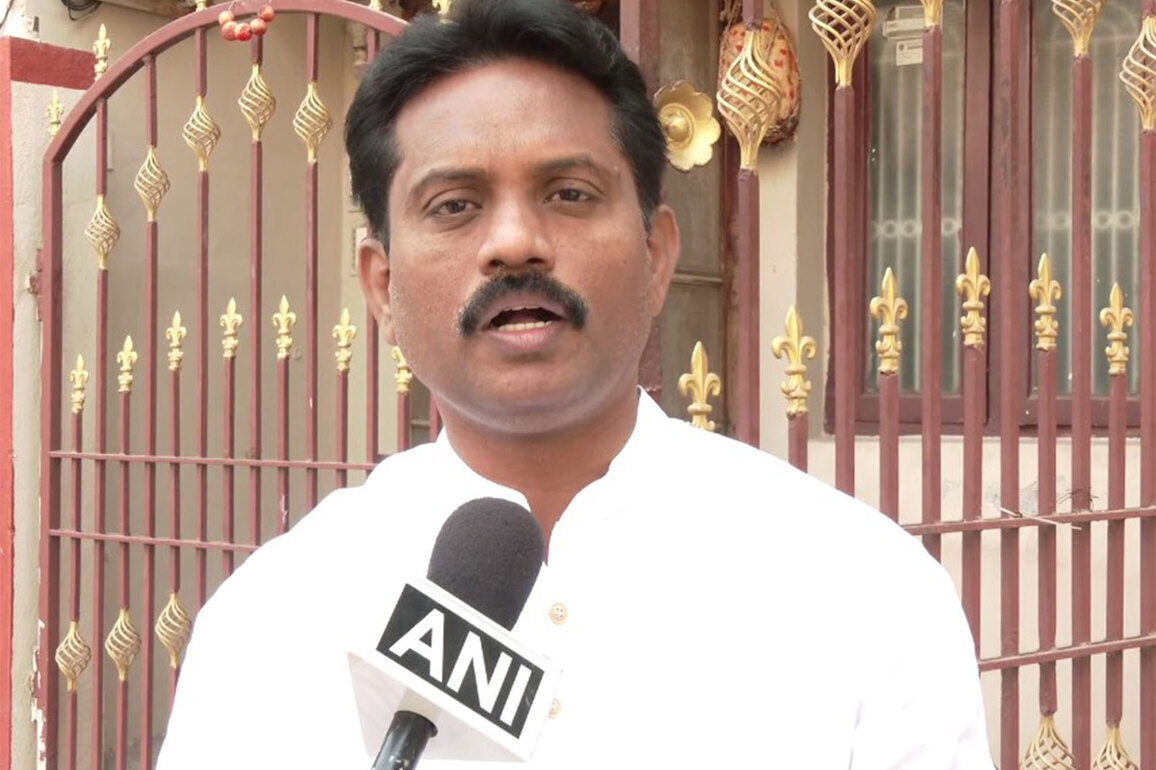 "Calling Ravneet Bittu a 'traitor' insults Sikh sacrifices and democracy": AP BJP Minority Morcha chief